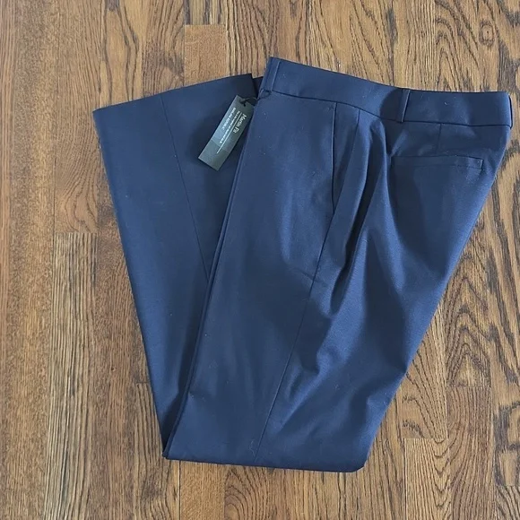 Banana Republic Martin Fit Navy Straight Leg Pants - Picture 4 of 13